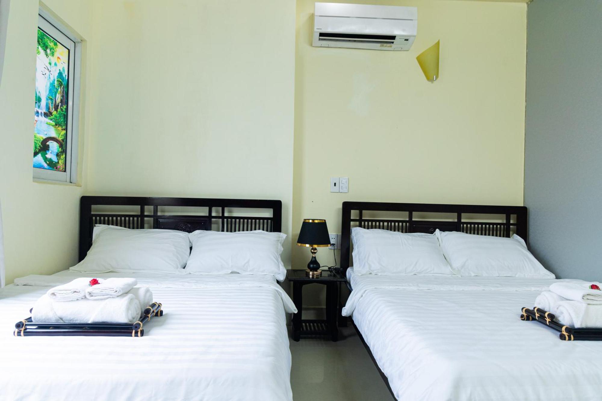 Golden Uc Chau House & Spa Хошимин Экстерьер фото